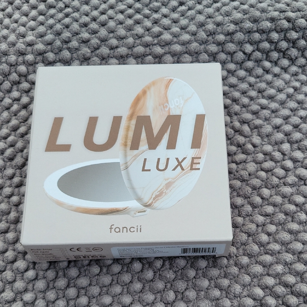 Fancii Lumi Luxe Compact Mirror